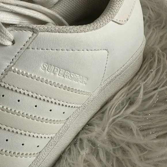 Adidas superstar size 6.5 - Picture 3 of 7